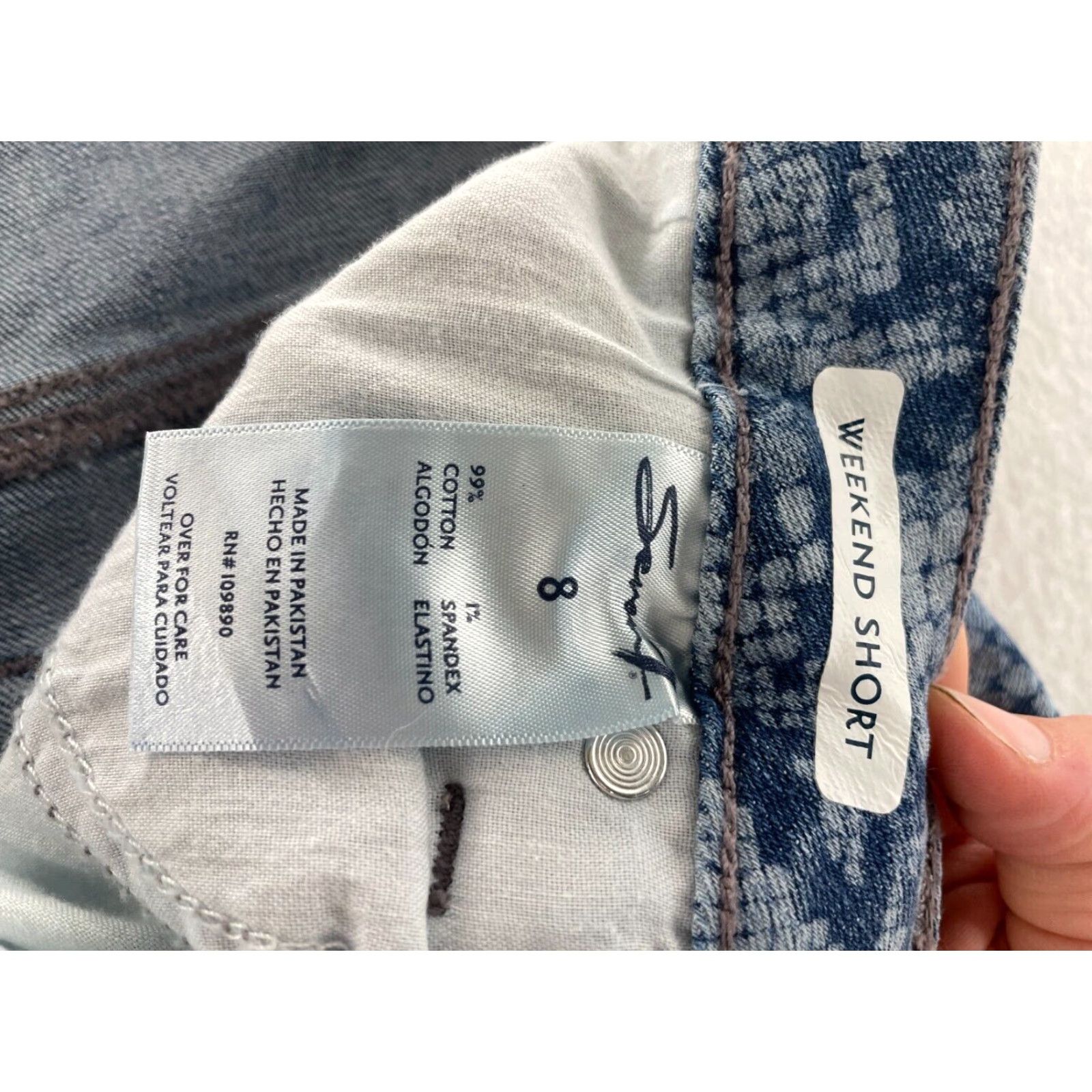 7 For All Mankind Seven for All Mankind Cut Off Jean Shorts Womens 8 Blue Snakeskin Print Casual Bohemian Size 30" / US 8 / IT 44 - 5 Thumbnail