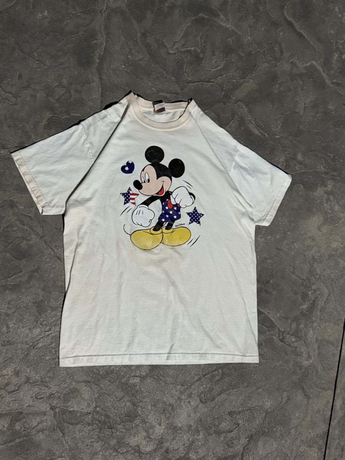 Disney × Vintage Vintage late 90’s Mickey Mouse graphic tee Size US M / EU 48-50 / 2 - 1 Thumbnail