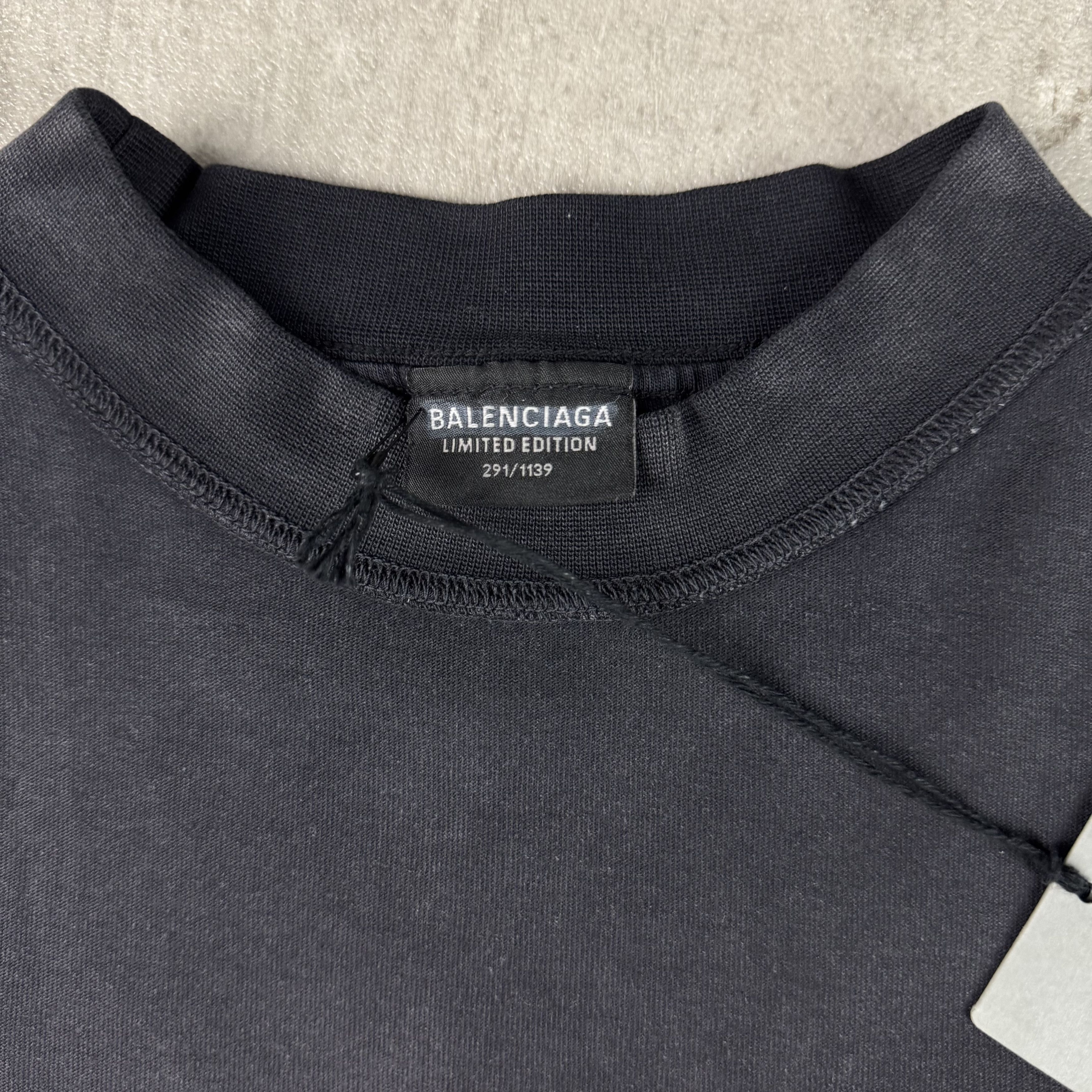 Balenciaga BALENCIAGA BFRND Inside Out Oversized Tshirt Limited Edition Size US S / EU 44-46 / 1 - 10 Thumbnail