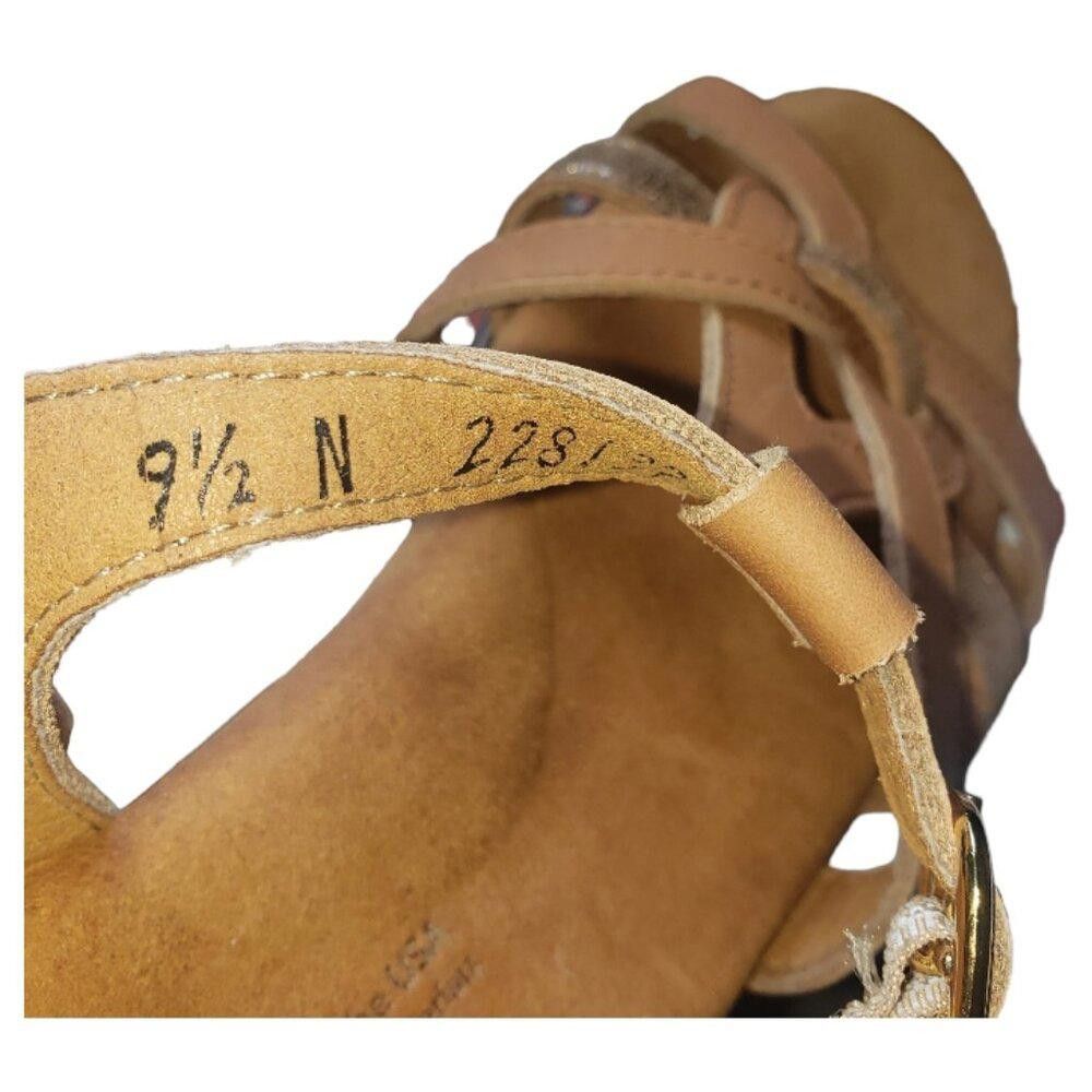 Designer SH120 SAS Aurora T-Strap NWOT Sandal 9.5 Size US 9.5 / IT 39.5 - 8 Thumbnail