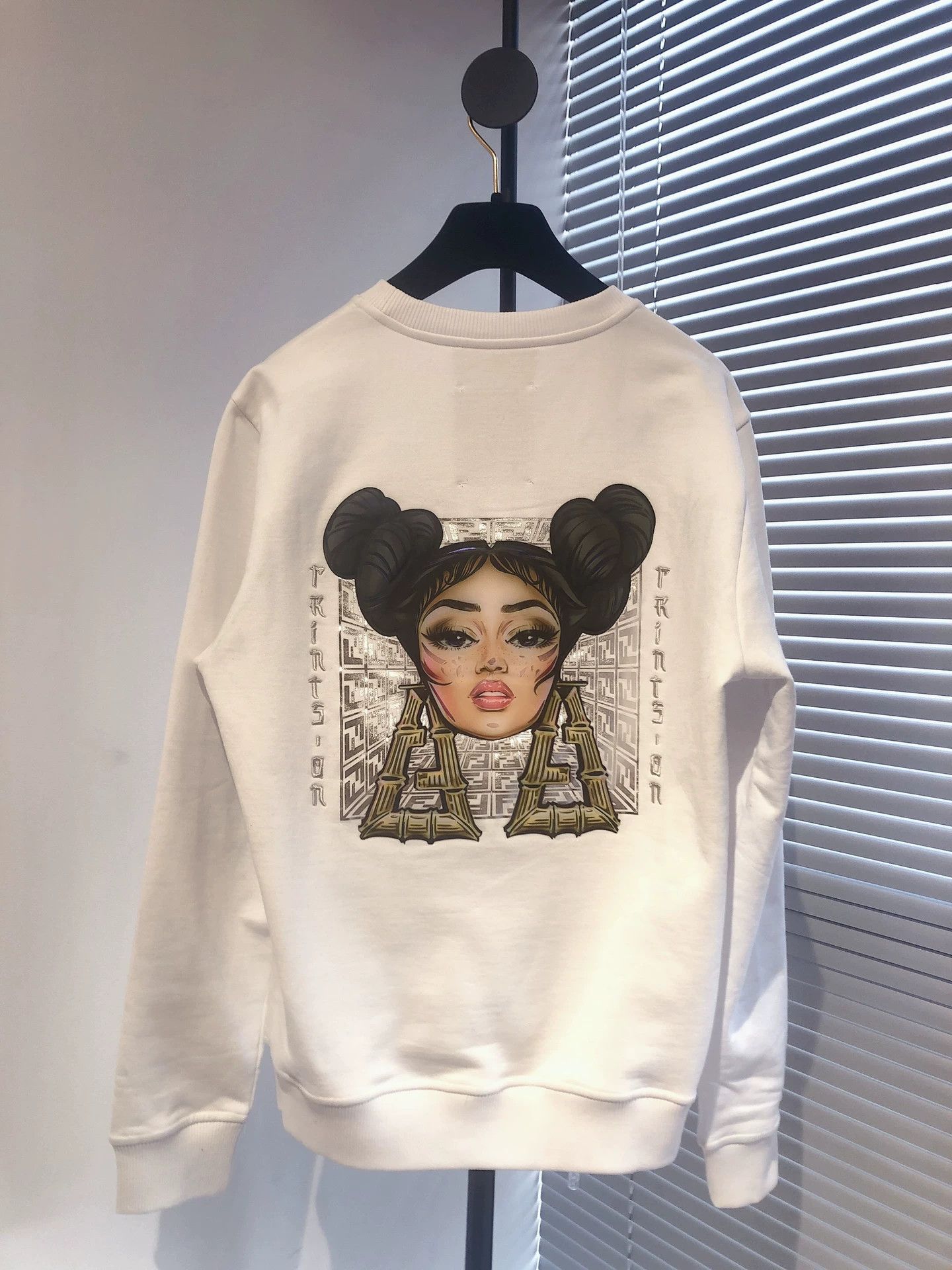 Fendi FENDI x Rihanna White Sweatshirt Size US XS / EU 42 / 0 - 1 Thumbnail