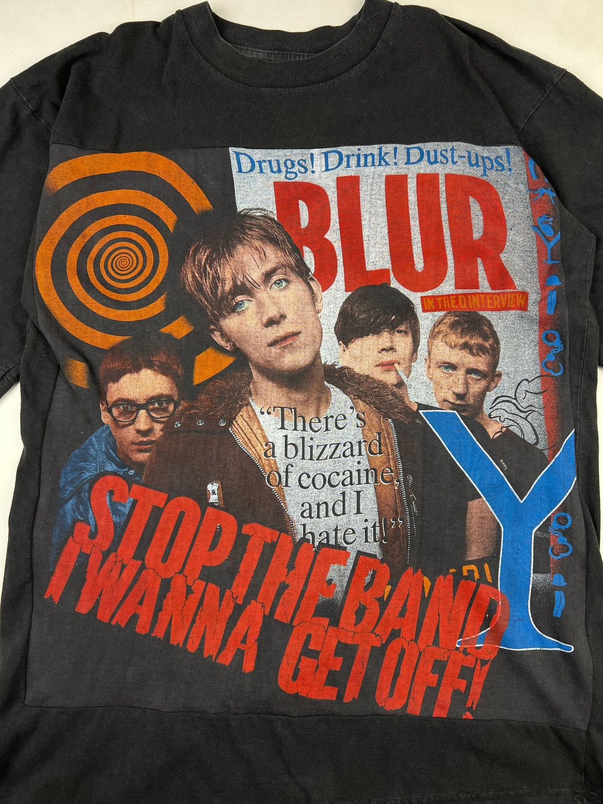 Band Tees Vintage 90s Blur Band T-shirt drugs drink Size US L / EU 52-54 / 3 - 7 Thumbnail