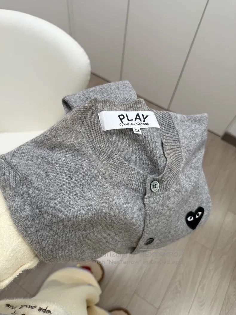 Comme des Garcons Comme Des Garcons Grey Black Heart Cardigan Size XXS / US 00 / IT 34 - 4 Thumbnail