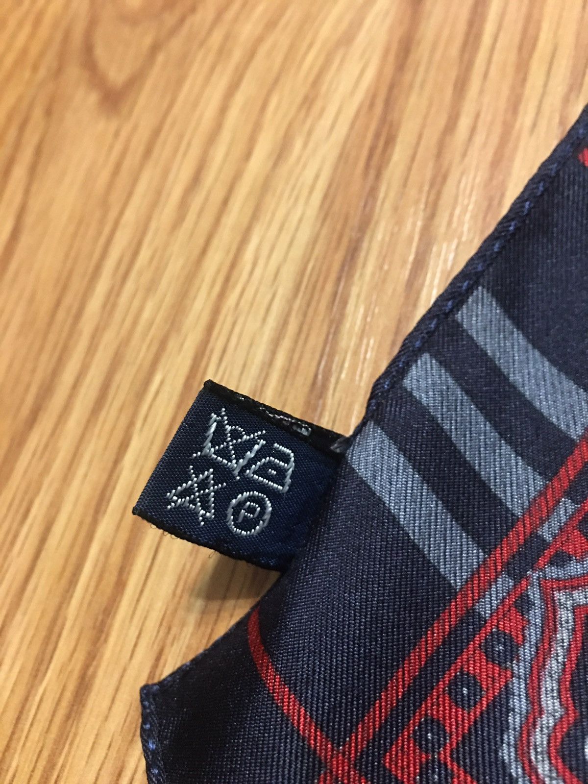 Burberry Burberry’s Vintage Blue Check Tartan Square Silk Scarf Size ONE SIZE - 8 Thumbnail