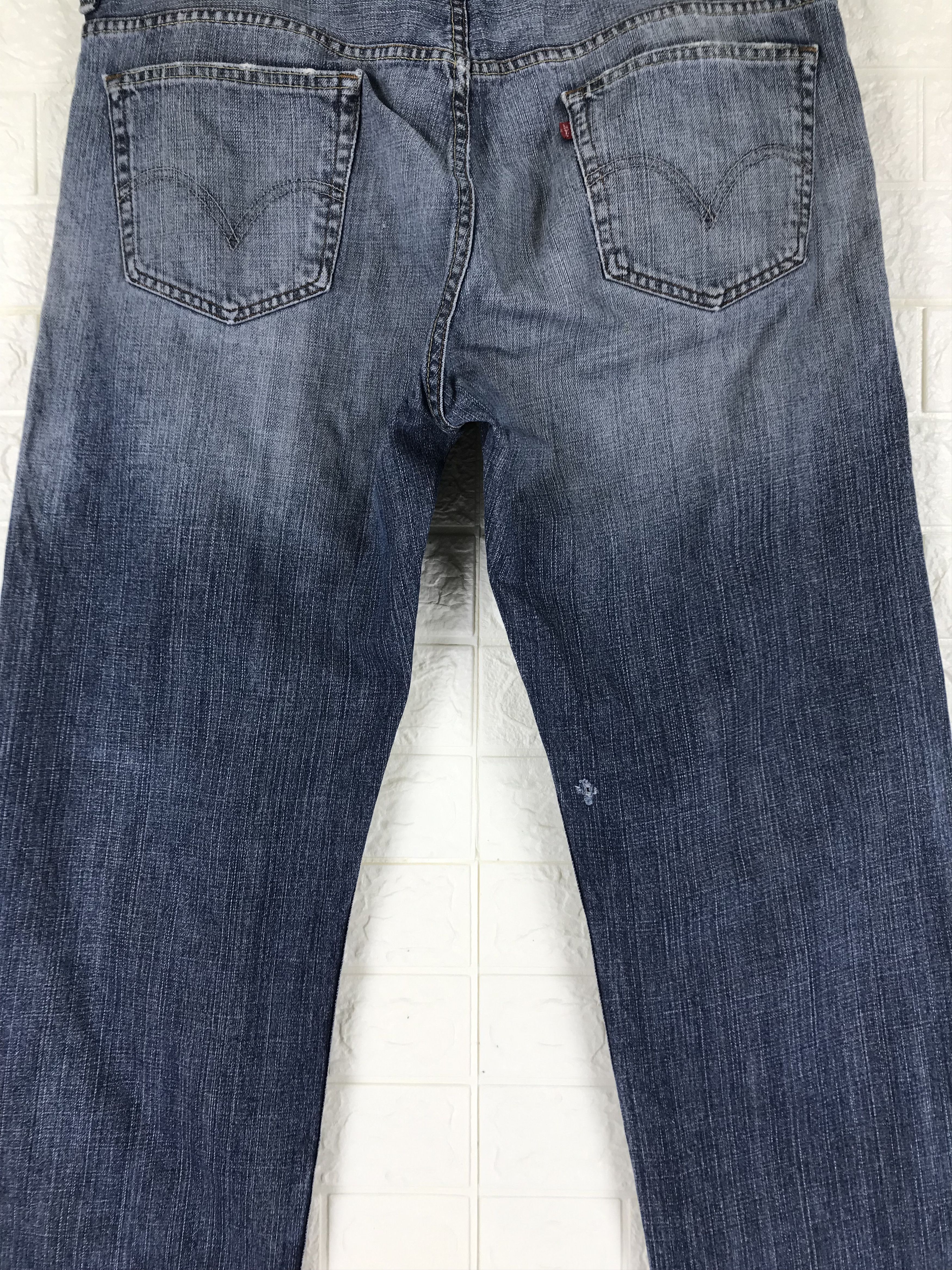 Levi's Vintage Levi's 569 Loose Straight Jeans Distressed Denim Size US 36 / EU 52 - 7 Thumbnail