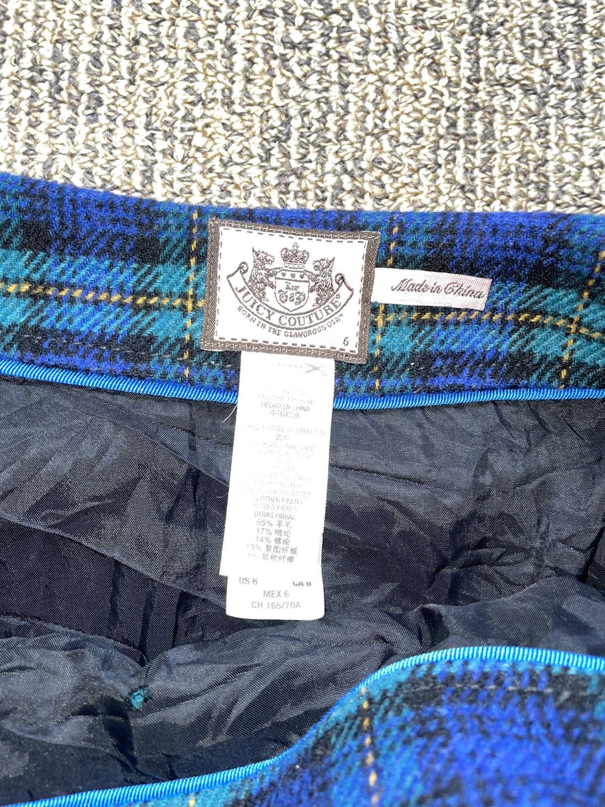 Juicy Couture juicy couture Tweed Skirt Early 2000s Paris Hilton RP: $380 Size 28" / US 6 / IT 42 - 4 Thumbnail
