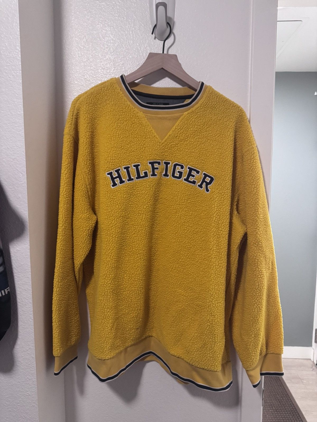 Tommy Hilfiger *RARE* TOMMY HILFIGER VINTAGE FLEECE PULLOVER Size US XL / EU 56 / 4 - 1 Thumbnail