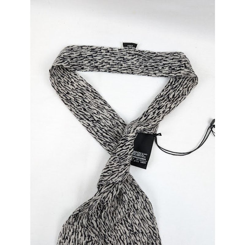 Saint Laurent Paris o1rshd1 Size: OS / Zebra Print Wool Etamine Size ONE SIZE - 3 Thumbnail