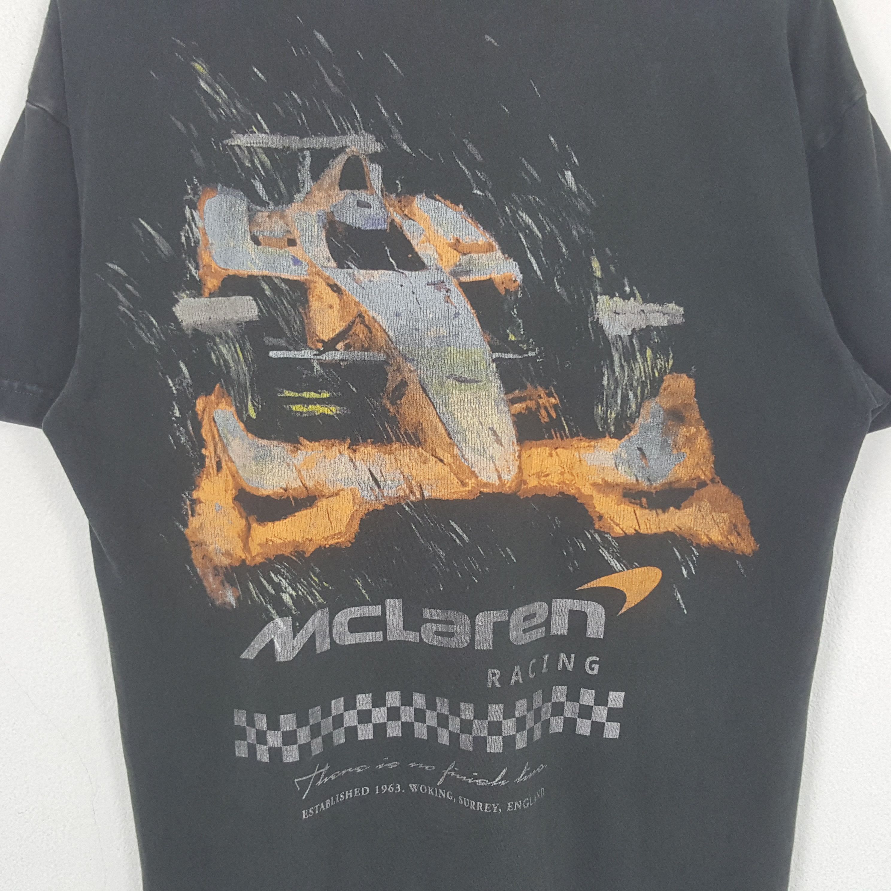 Vintage Vintage McLaren Racing Formula One Tshirt C299N70 Size US M / EU 48-50 / 2 - 2 Thumbnail
