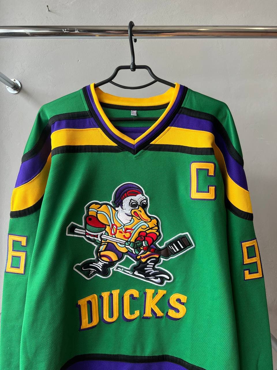 NHL MIGHTY DUCKS #96 CONWAY RARE NHL HOCKEY JERSEY SHIRT SIZE S Size US S / EU 44-46 / 1 - 5 Thumbnail