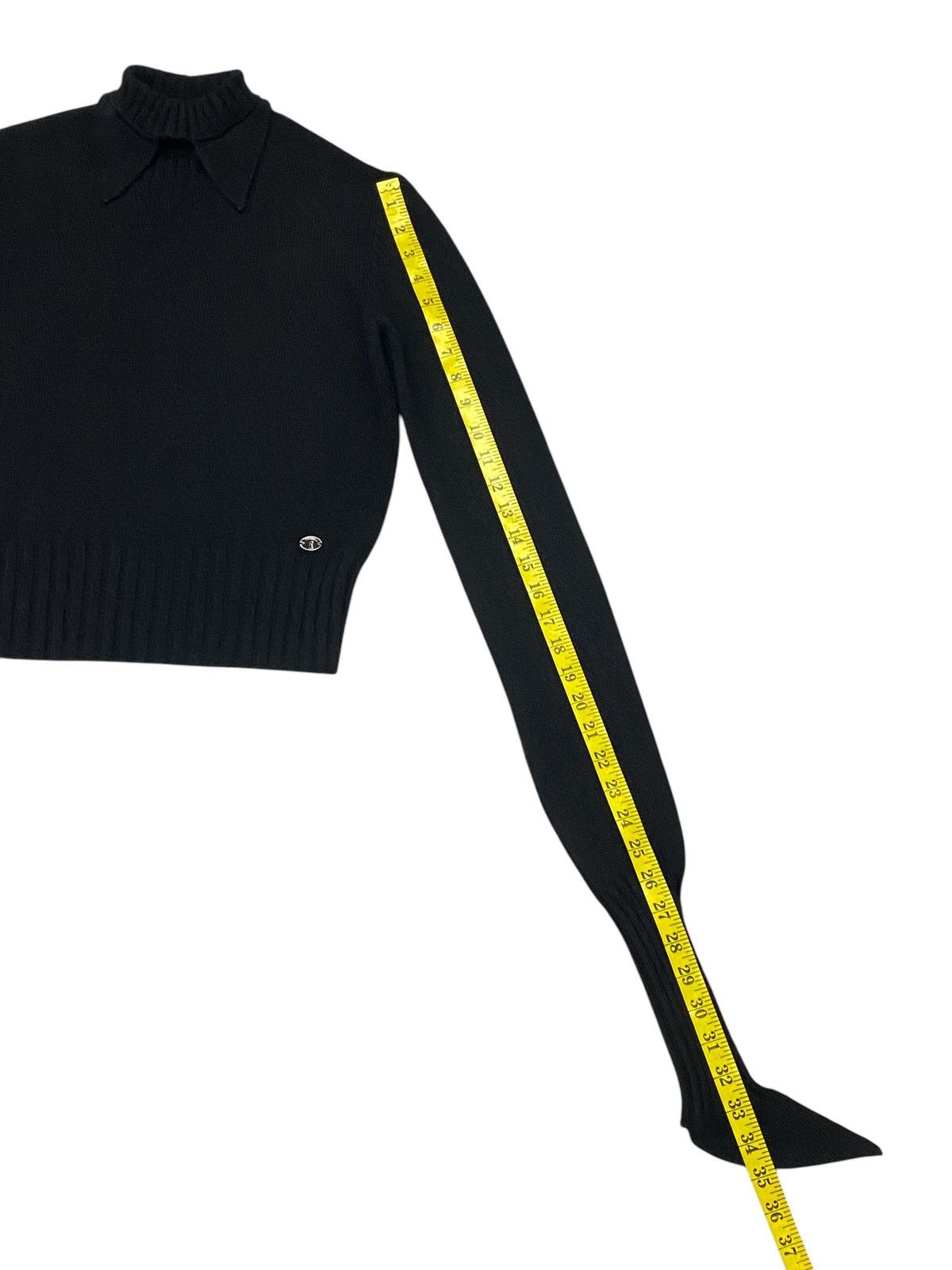 Chanel Chanel Black Cashmere High Neck Peak Sweater Size M / US 6-8 / IT 42-44 - 18 Thumbnail