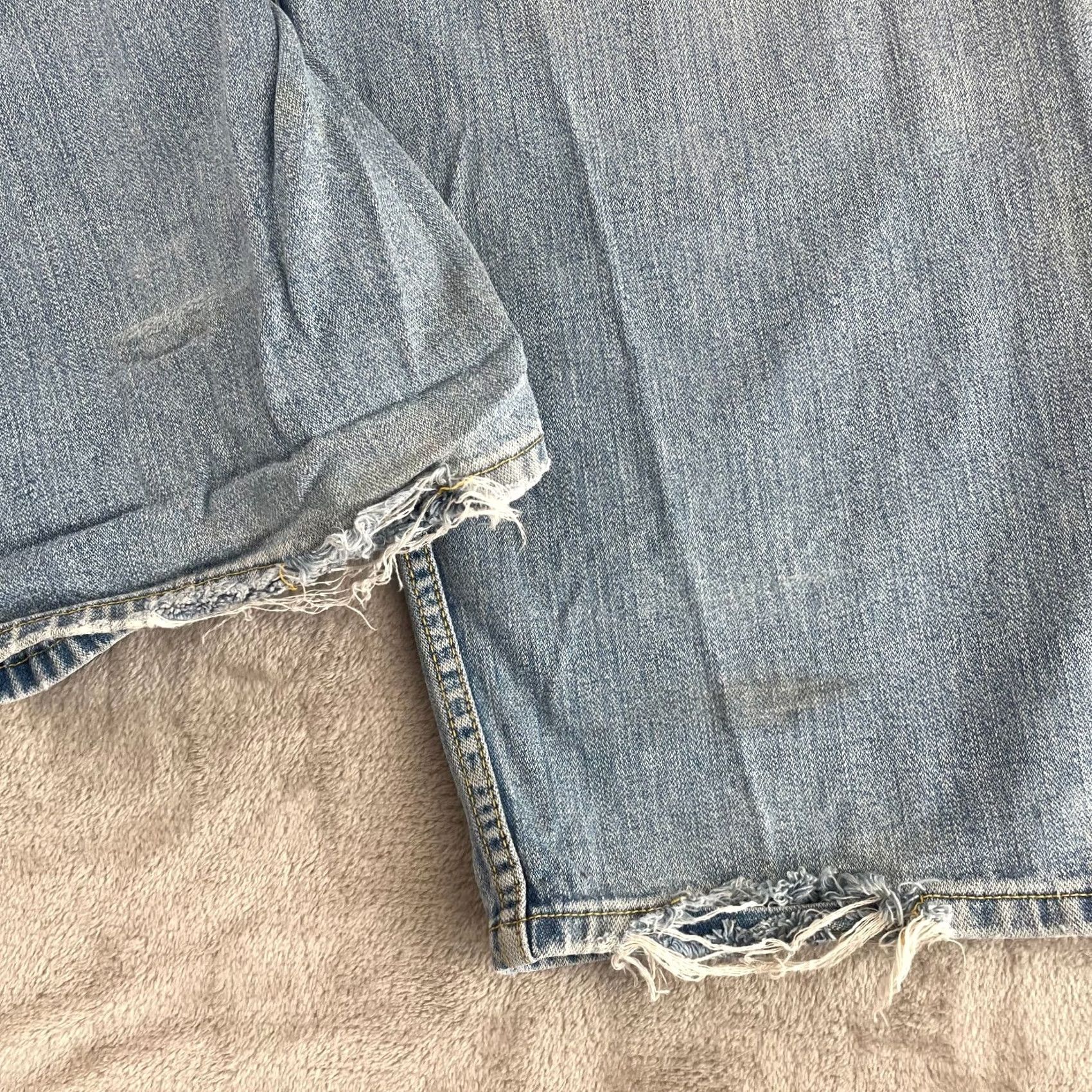 Levi's Vintage Levi's Silver Tab Baggy Jeans Men 38x33 Light Blue Distressed Denim Skate Size US 38 / EU 54 - 4 Thumbnail
