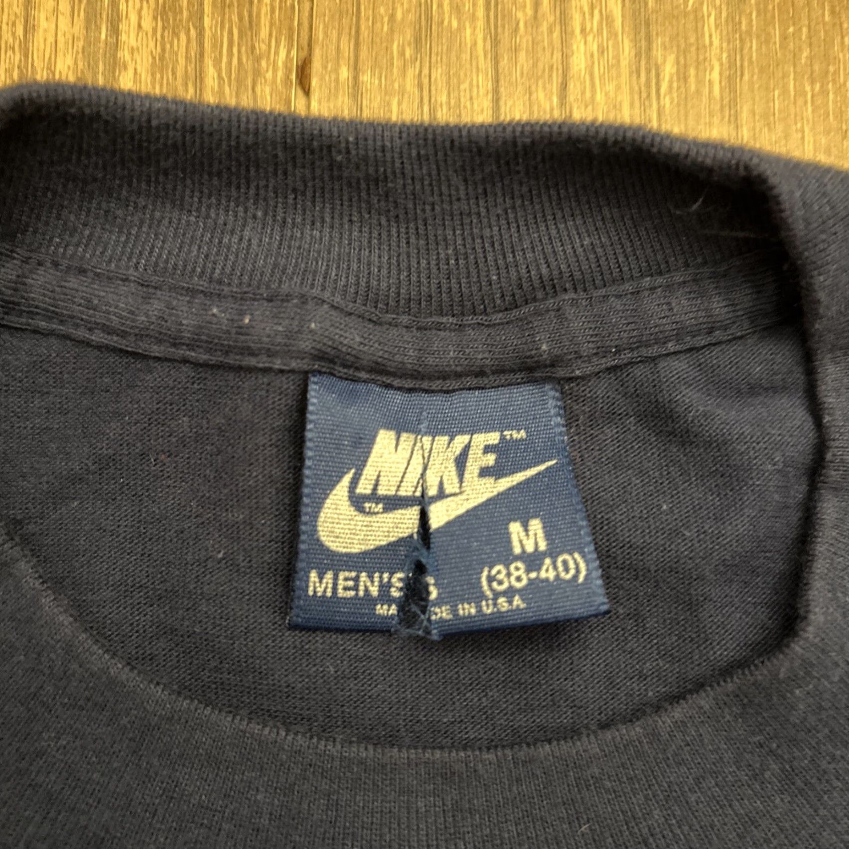 Nike VINTAGE Nike T-Shirt Blue Tag 80s Promo Gray Cotton Blend Short Sleeve Crew Neck Men Medium 80s Mens Shirt Promo Size US M / EU 48-50 / 2 - 2 Thumbnail