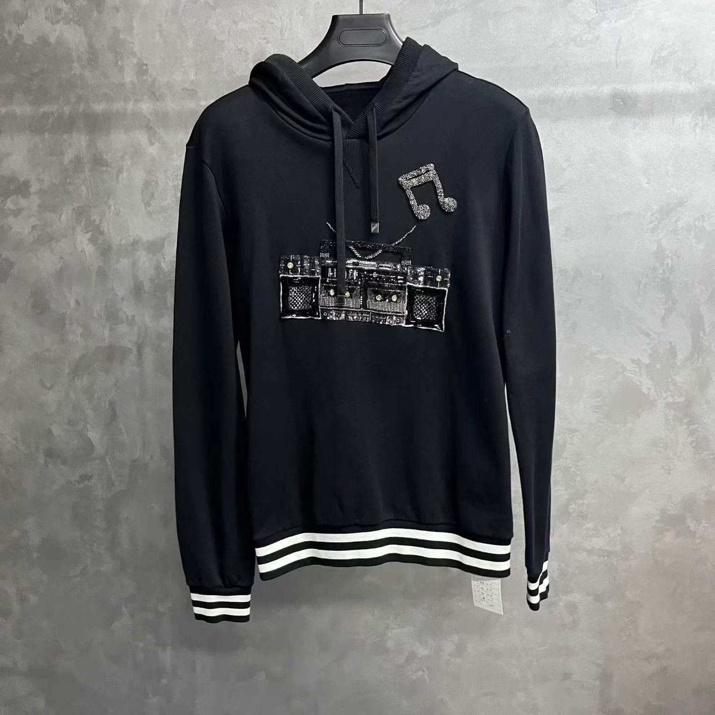 Dolce & Gabbana DG Black Print Hooded Longsleeve Sweatshirt 44 Size US S / EU 44-46 / 1 - 1 Thumbnail