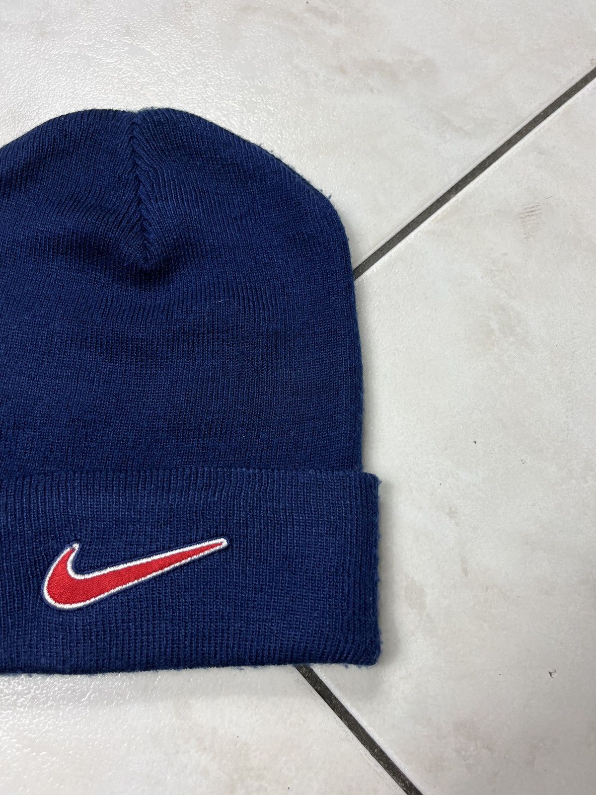 Nike × Vintage Vintage Nike big red swoosh y2k logo hat beanie Size ONE SIZE - 4 Thumbnail