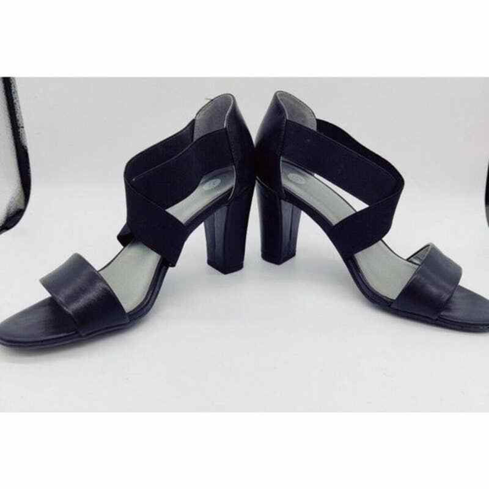 Maison Margiela men's Mara Dressbarn Black Cross Strap Sandals Heels Shoes Size US 7 / IT 37 - 5 Thumbnail