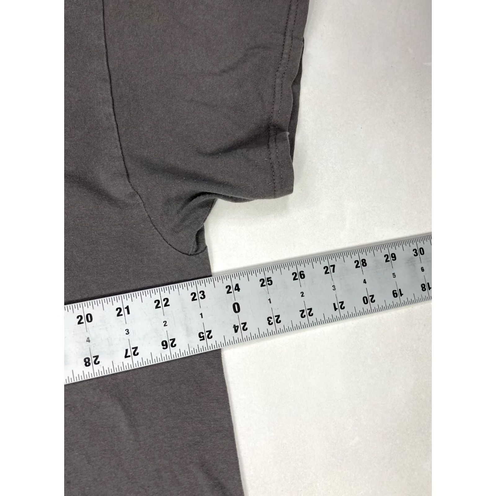 Vintage ACDC Graphic T-shirt Men XL Gray Short Sleeve Music Merch Shirt Size US XL / EU 56 / 4 - 6 Thumbnail