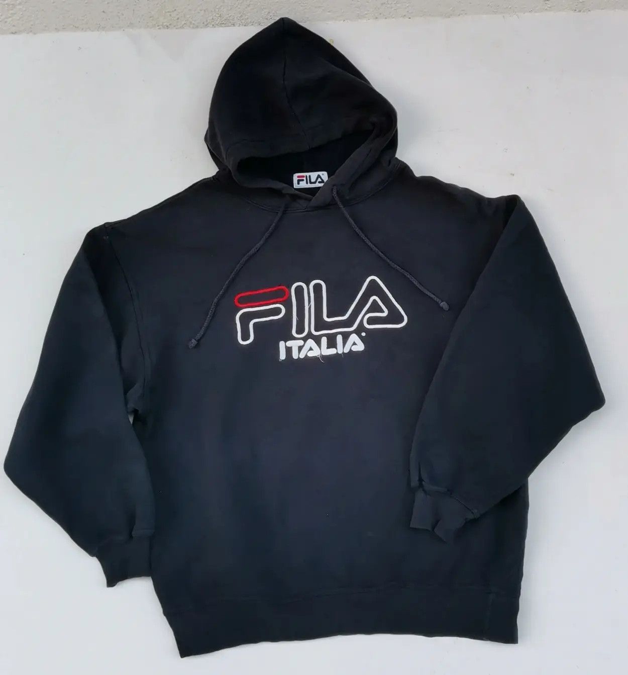 Fila Rare!!! Fila Embroidered Big Logo Hooded Sweatshirt Size US M / EU 48-50 / 2 - 1 Thumbnail