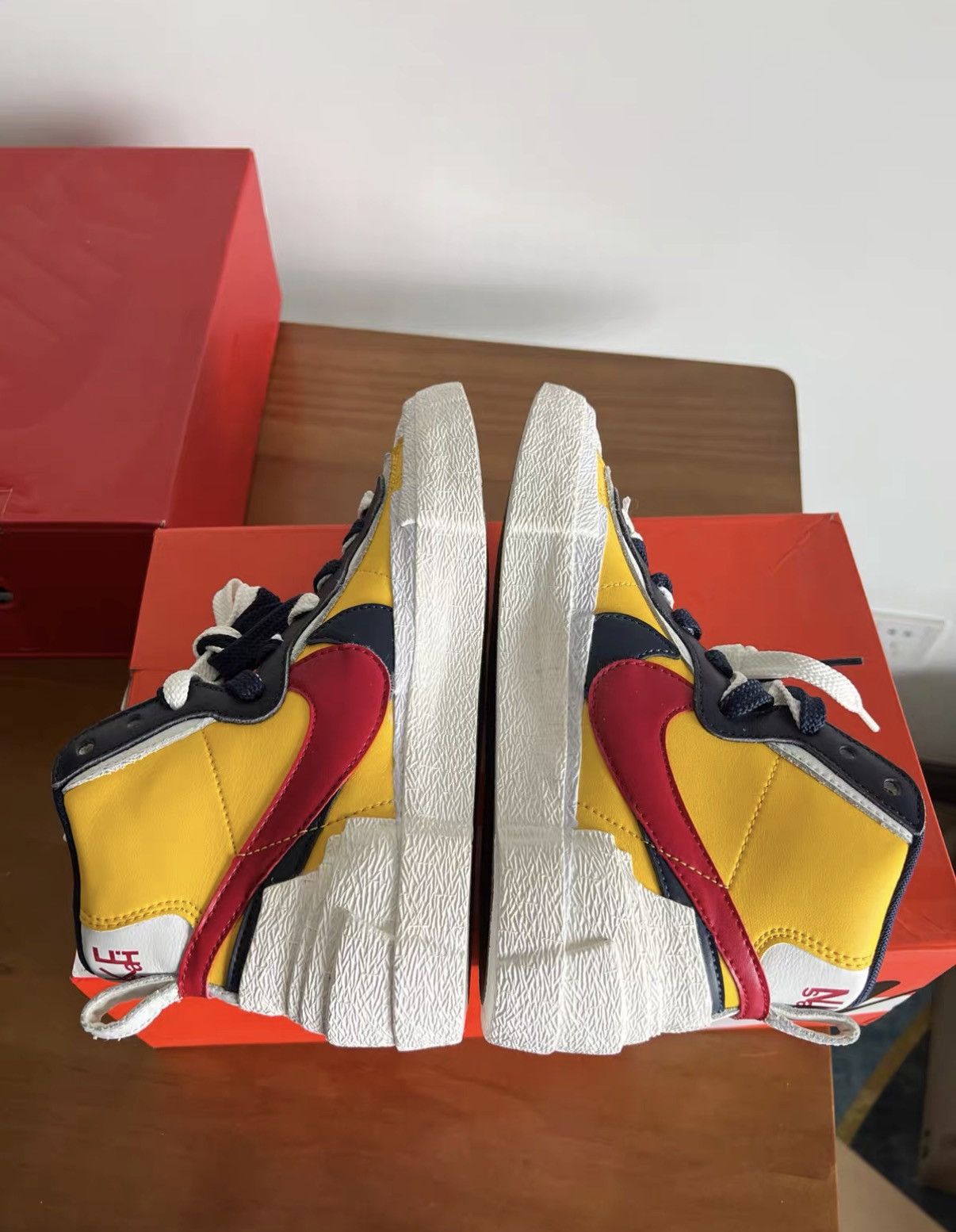 Sacai Sacai x Nike Blazer Mid J42 Size US 7 / IT 37 - 3 Thumbnail