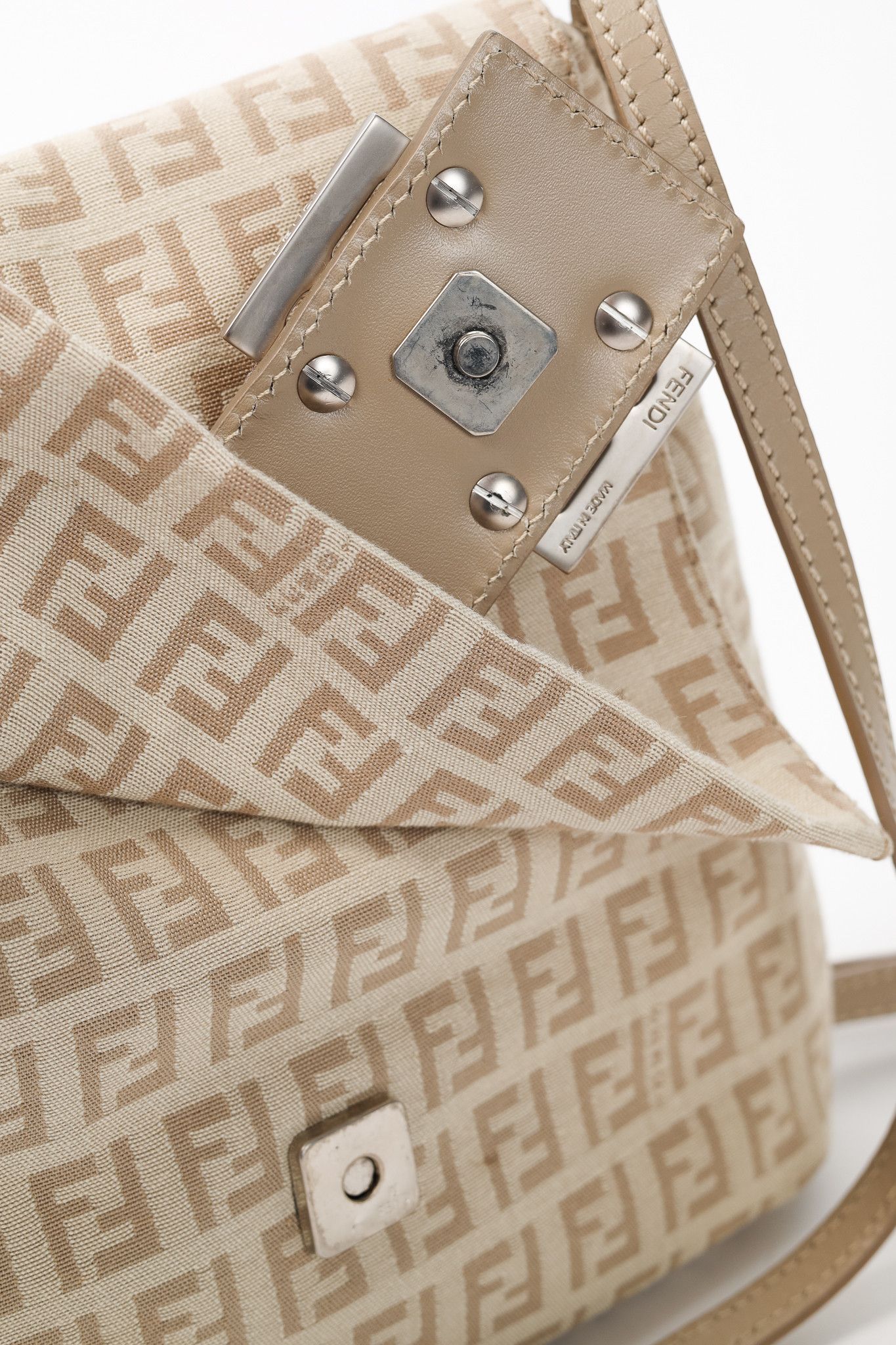 Fendi Fendi Beige Tortora & Pietra Zucchino Piatta Crossbody Size ONE SIZE - 11 Thumbnail