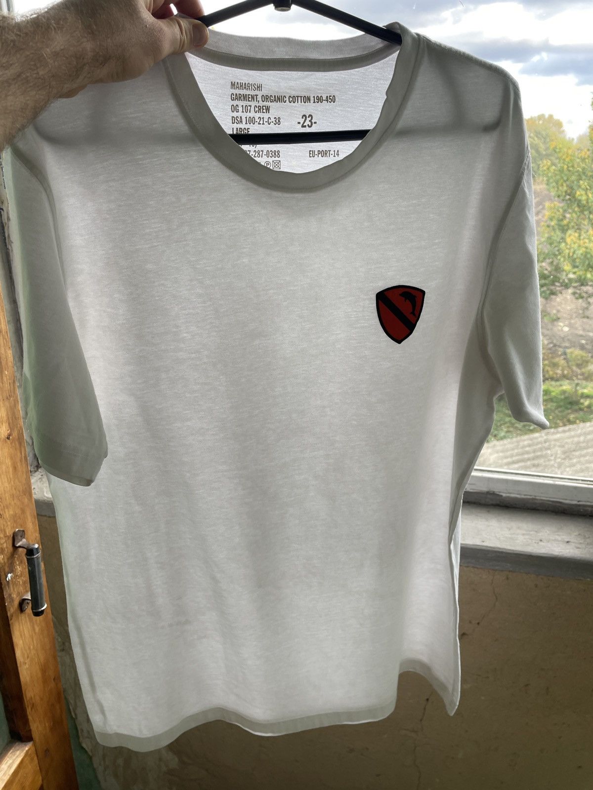 Maharishi MAHARISHI DOLPHIN CAVALRY MEN’S WHITE T-SHIRT Size US L / EU 52-54 / 3 - 12 Thumbnail
