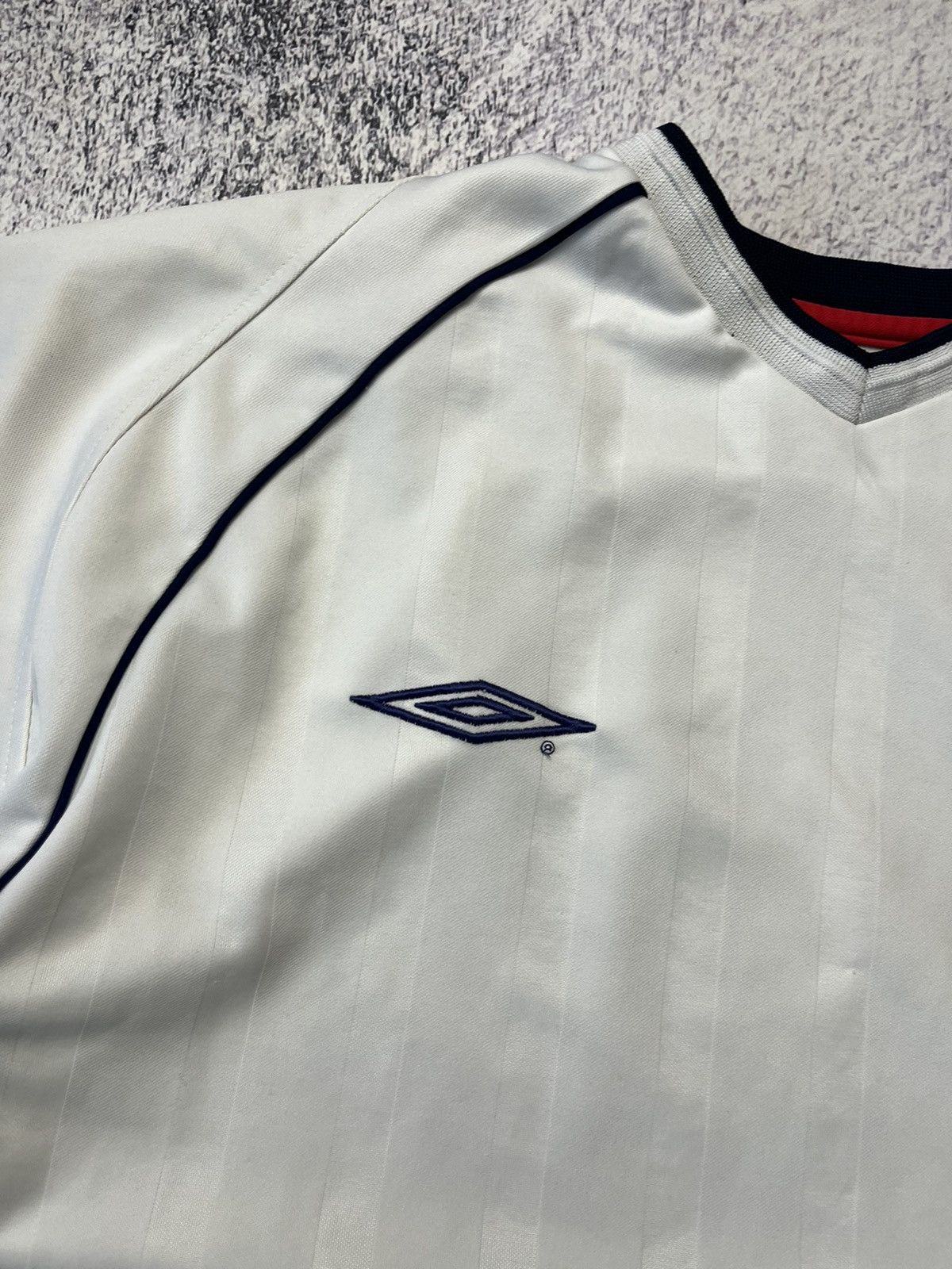 Umbro Vintage England Football Team 2001 White Home Shirt Umbro Size US XL / EU 56 / 4 - 14 Thumbnail