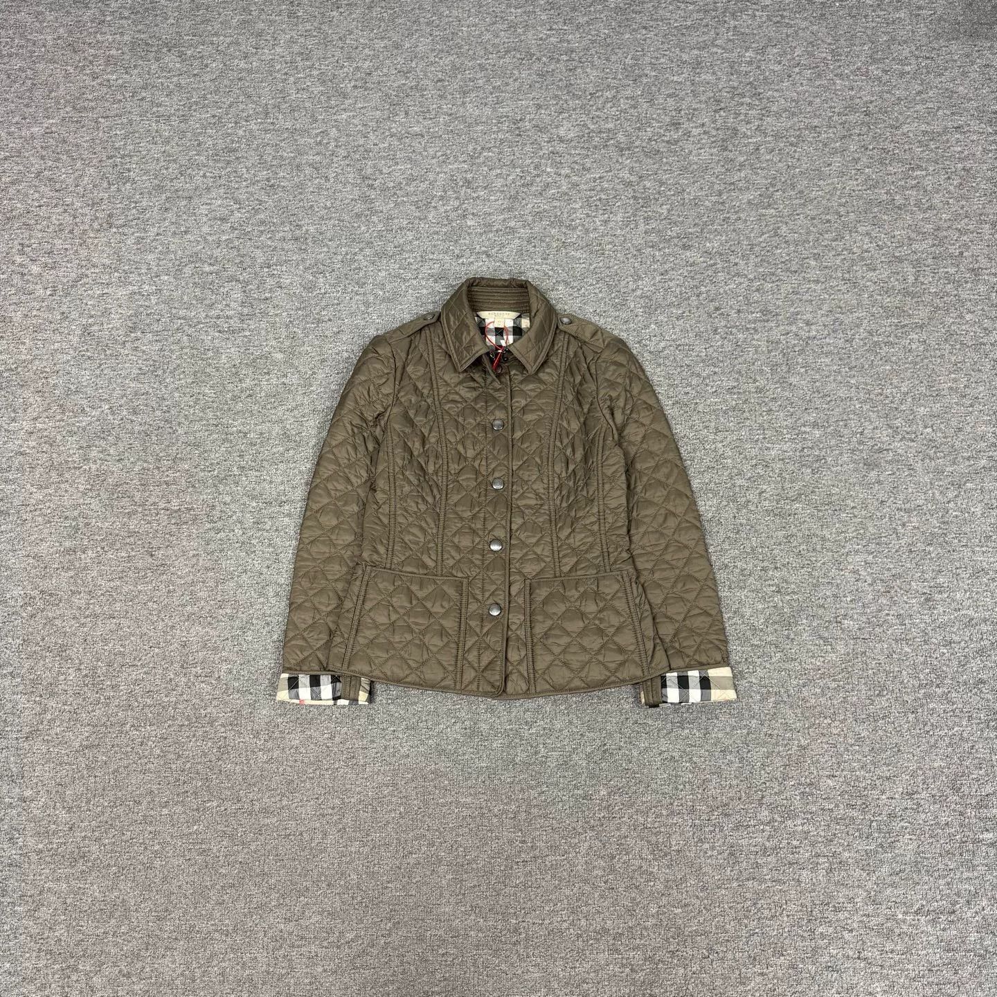 Burberry Burberry Quilted Check Lining Cotton Coat Size XS / US 0-2 / IT 36-38 - 1 Thumbnail