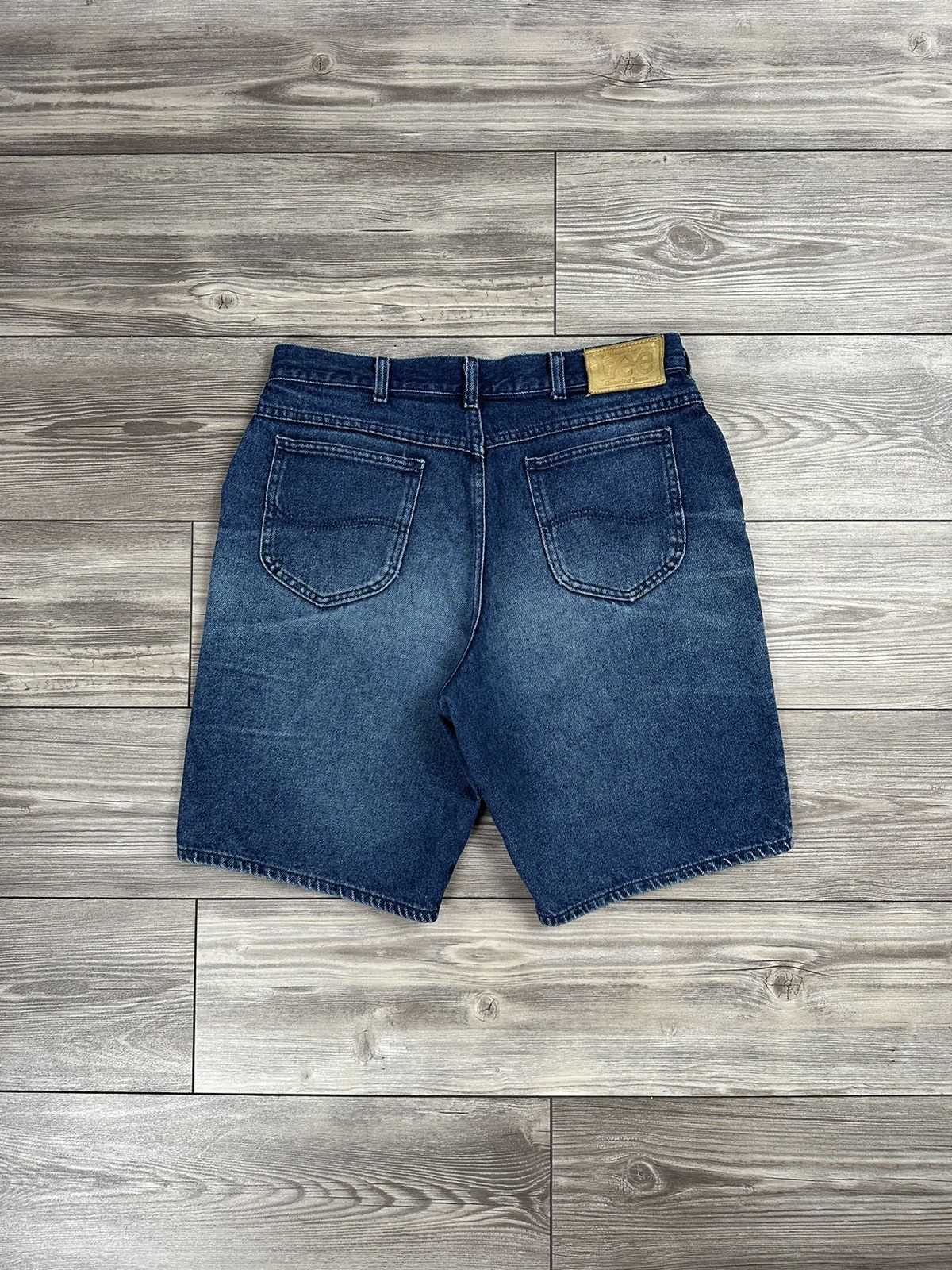 Lee × Vintage Vintage Lee Denim Shorts Size US 34 / EU 50 - 2 Thumbnail