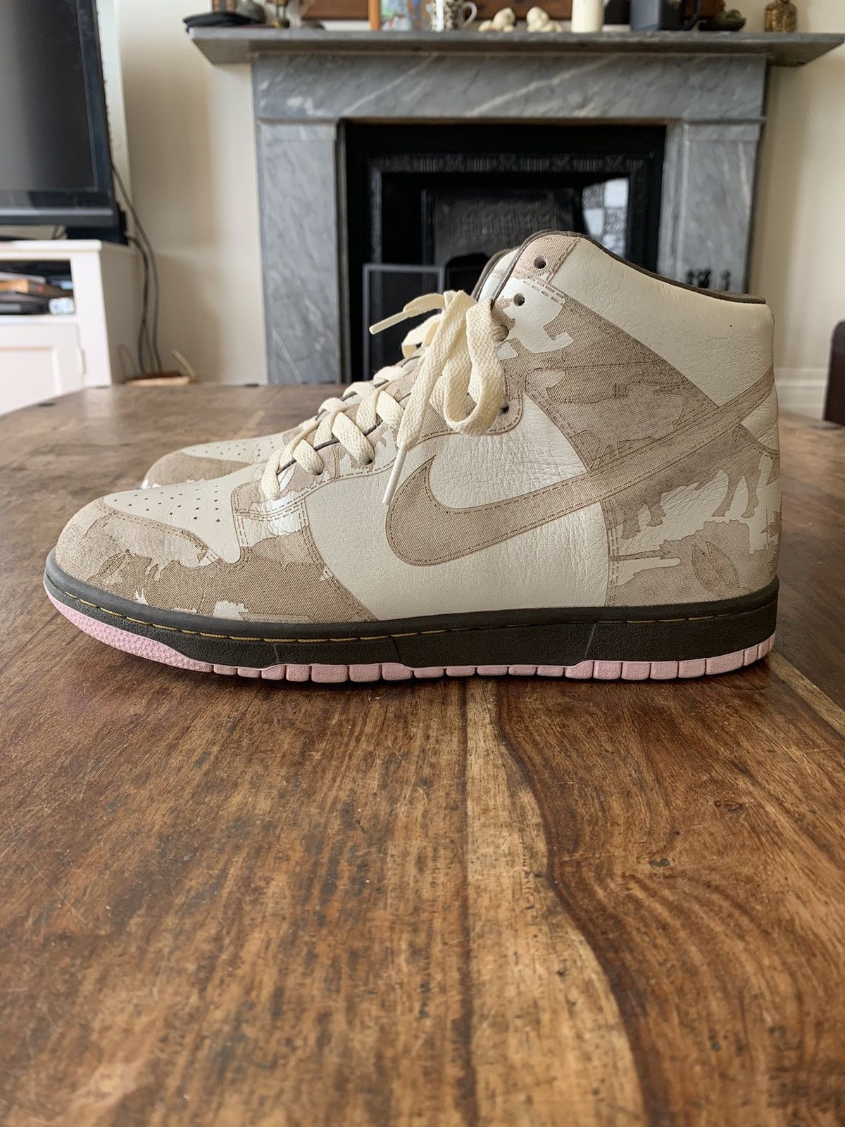 Nike Nike Dunk High One Piece Premium Khaki Pink Ice Size US 8.5 / EU 41-42 - 2 Thumbnail
