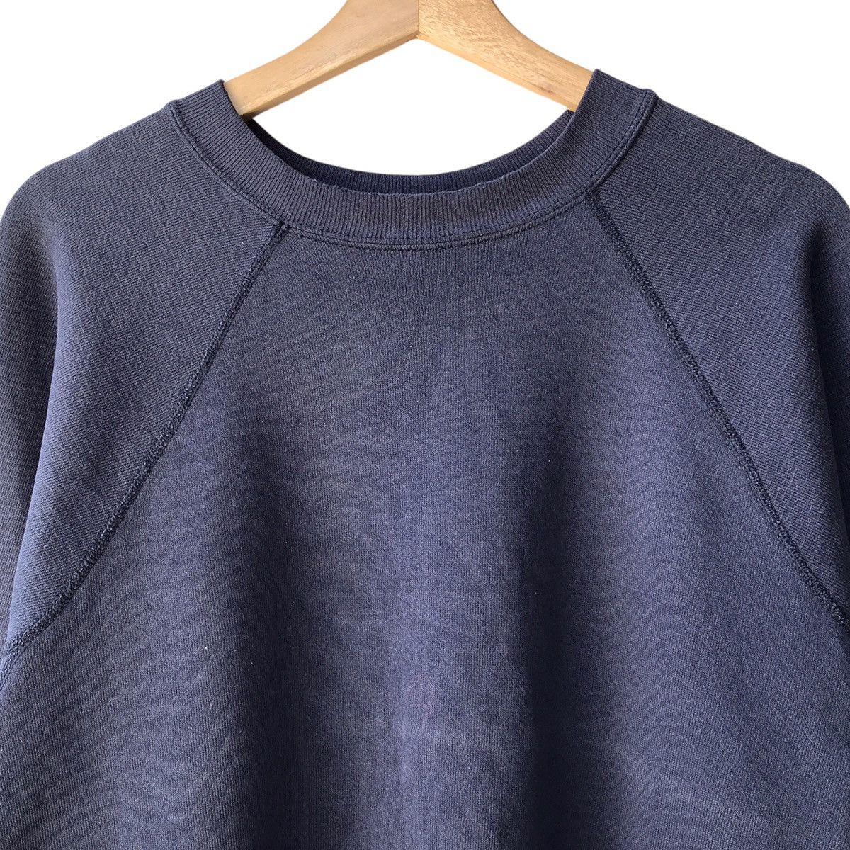 Tultex × Vintage Discus Athletic Tultex Vintage 1980s Distressed Sweatshirt Size US L / EU 52-54 / 3 - 3 Thumbnail