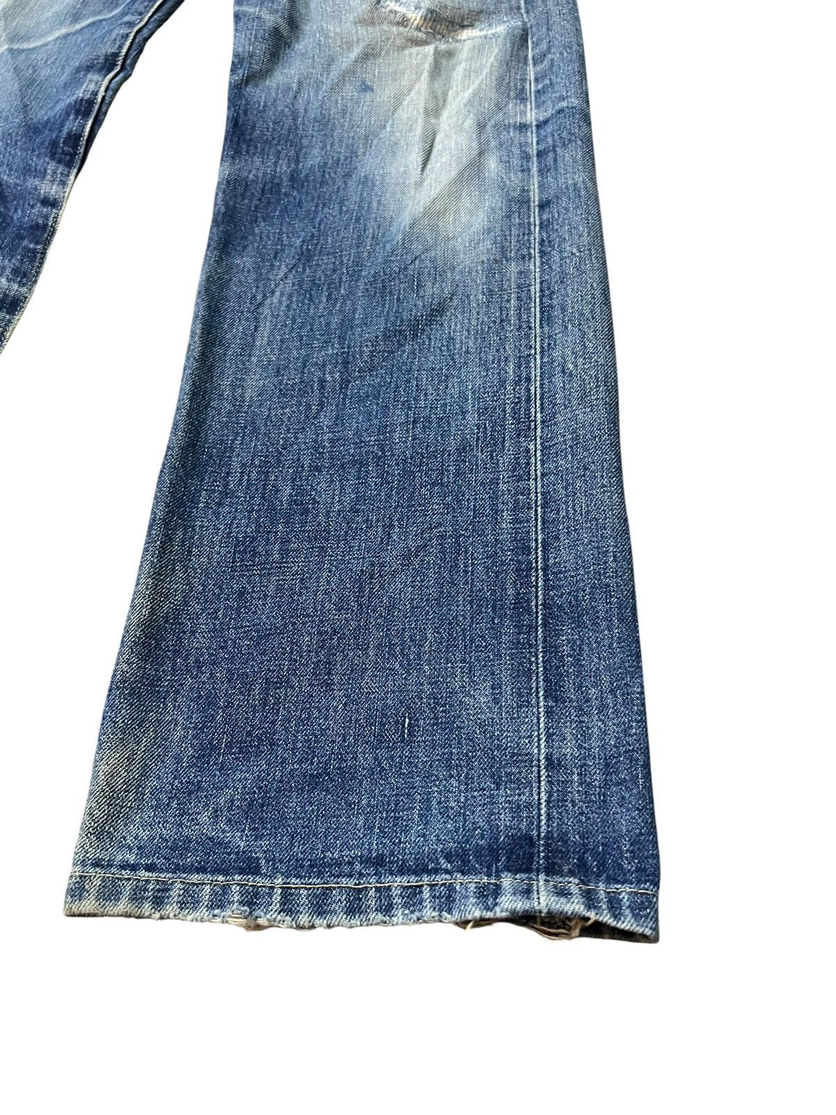 Levi's LEVI’S 702 BIG E BACKLE BACK SELVEDGE FADED DISTRESSED JEAN Size US 28 / EU 44 - 7 Thumbnail