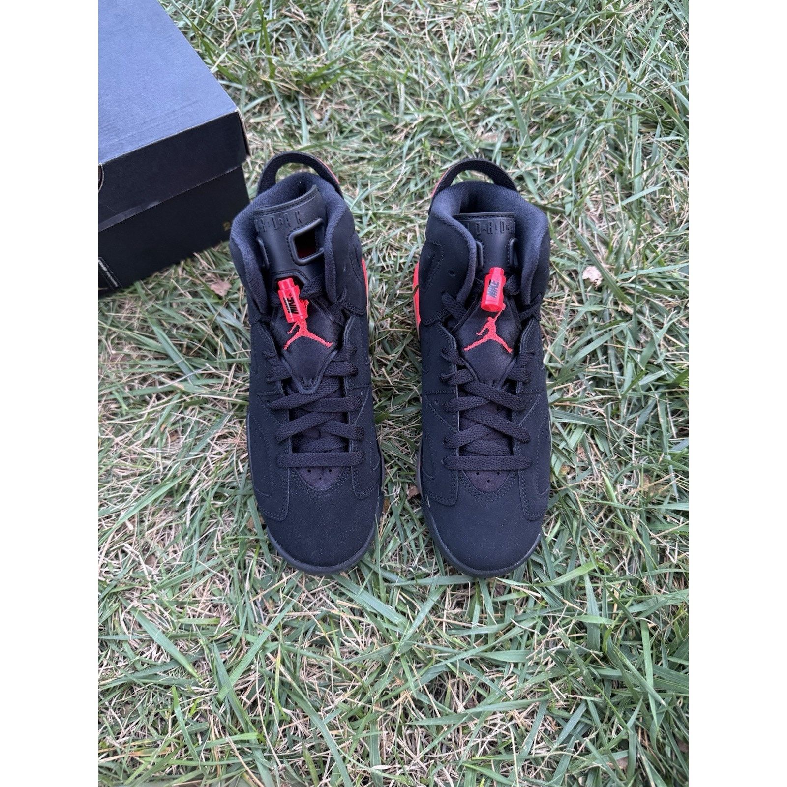 Jordan Brand Jordan 6 Retro Mid Infrared Size 5y / 6.5 Women’s(read desc) Size US 5 / EU 37 - 3 Thumbnail
