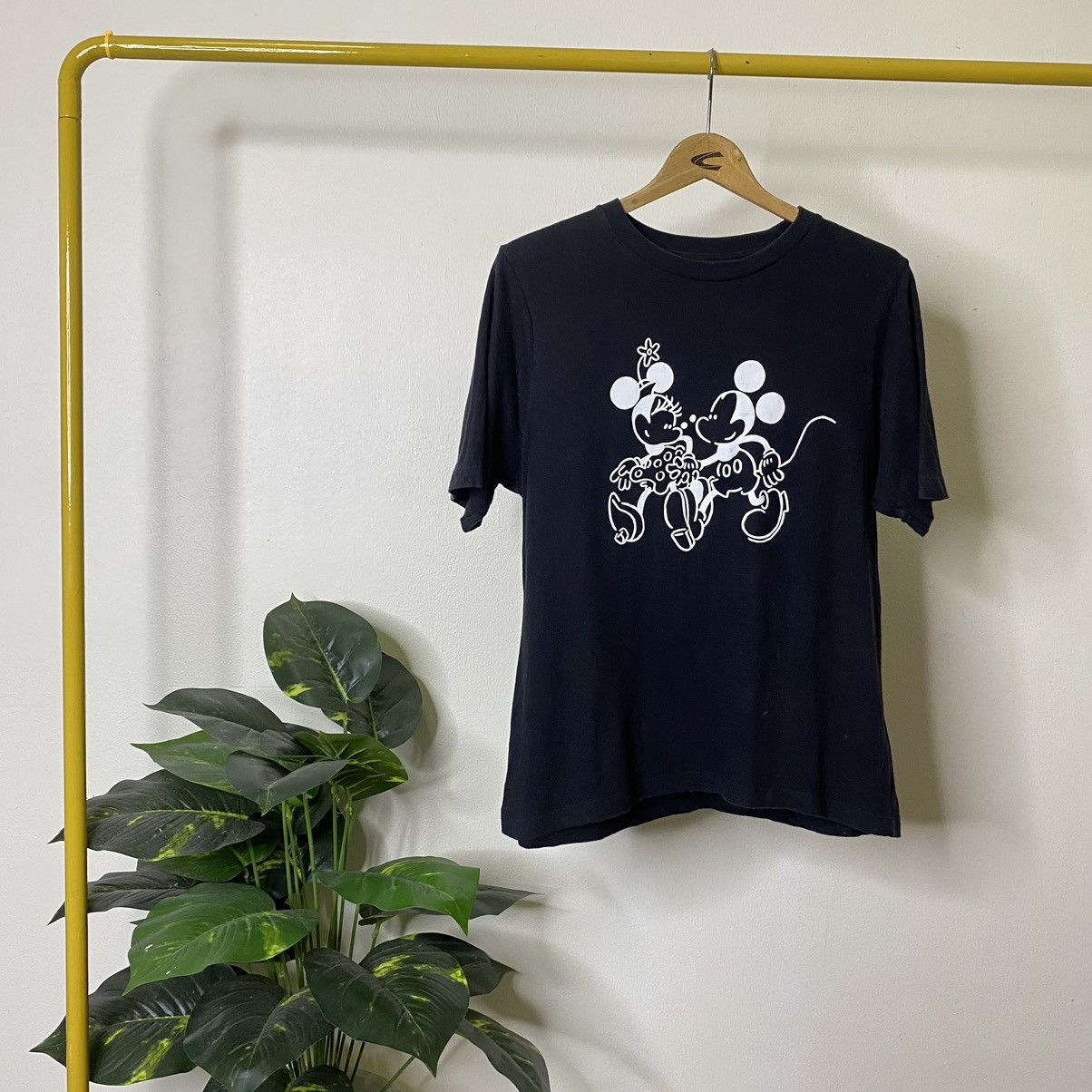 Japanese Brand × Mickey Mouse Yu Nagaba Japanese Visual Artist Artwork For Disney T Shirt Size US M / EU 48-50 / 2 - 1 Thumbnail