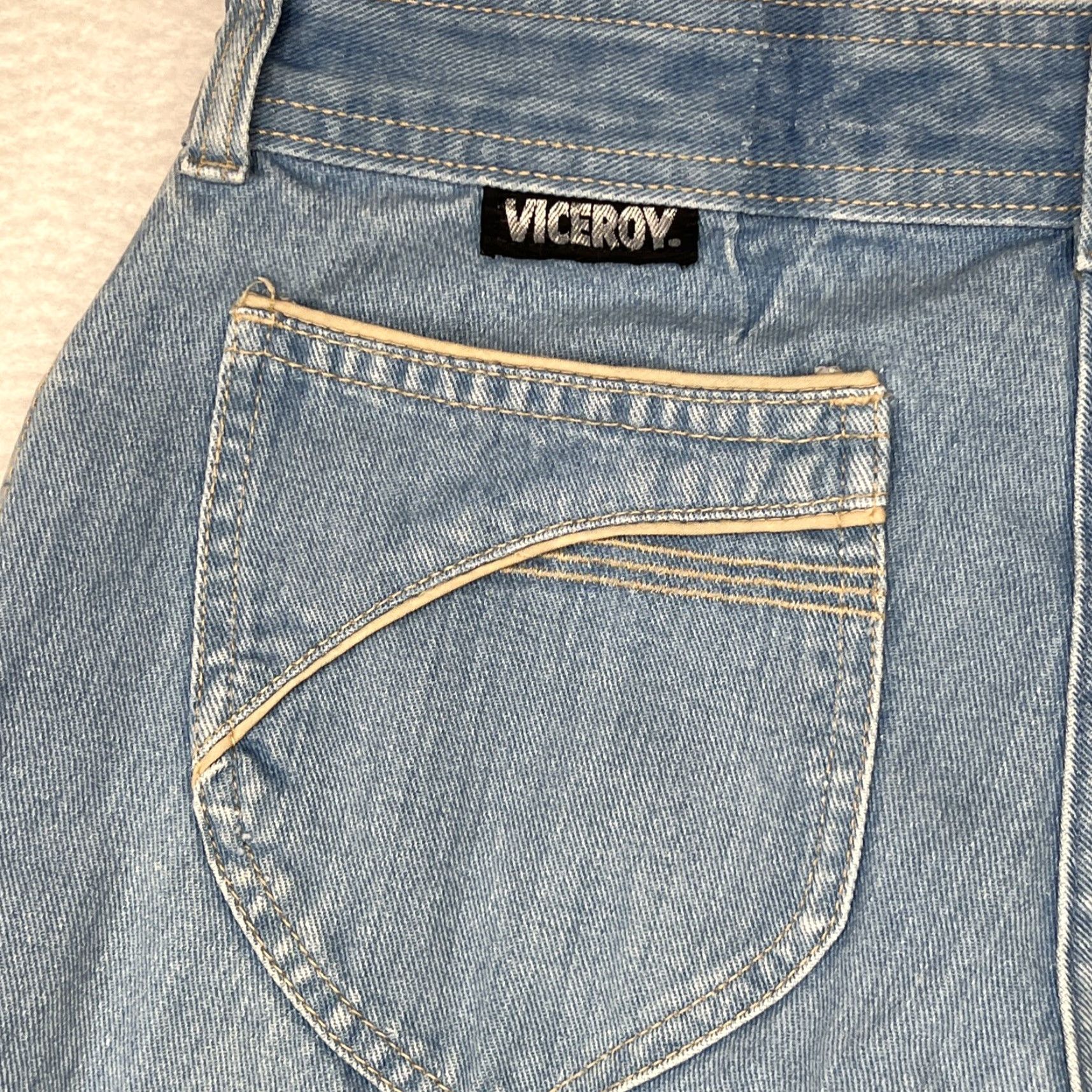 Denime VINTAGE Viceroy Jeans Womens 33L Casual Denim 30x31 Blue Medium Wash 1980s Womens Size 24" / US 00 / IT 34 - 6 Thumbnail