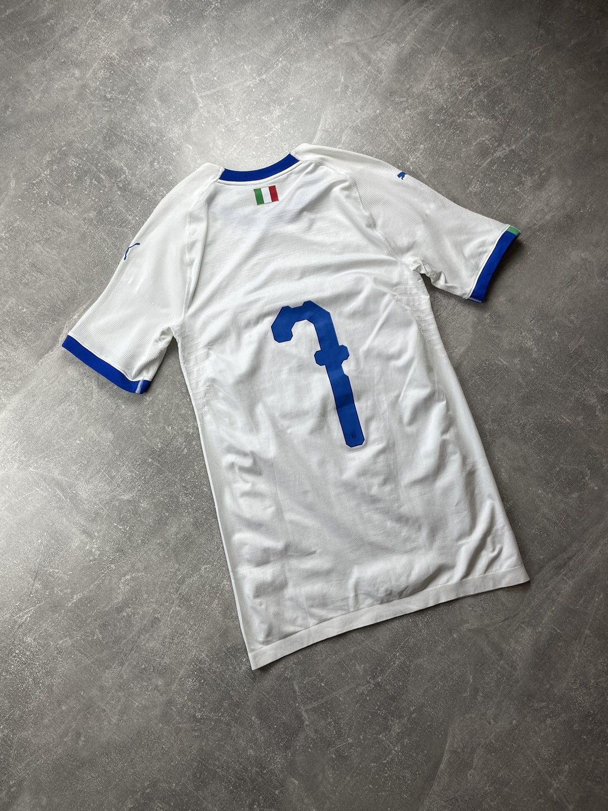Puma Italy Puma Away Football Jersey 2018-2019 XL FIGC 4 Stars #7 Size US XL / EU 56 / 4 - 6 Thumbnail