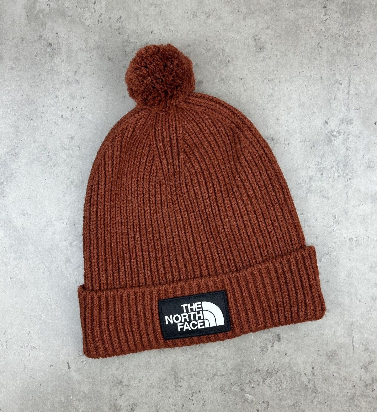 The North Face The North Face Ribbed Knit Beanie Hat Burnt Orange Pom Pom Size ONE SIZE - 1 Thumbnail