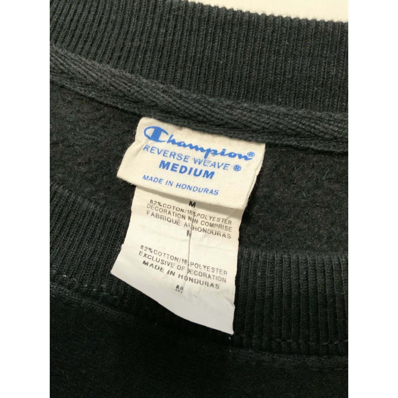 Champion VINTAGE Champion Reverse Weave Unsolved The Murders Of Tupac & Notorious Sweatshirt Sz.M Size US M / EU 48-50 / 2 - 6 Thumbnail