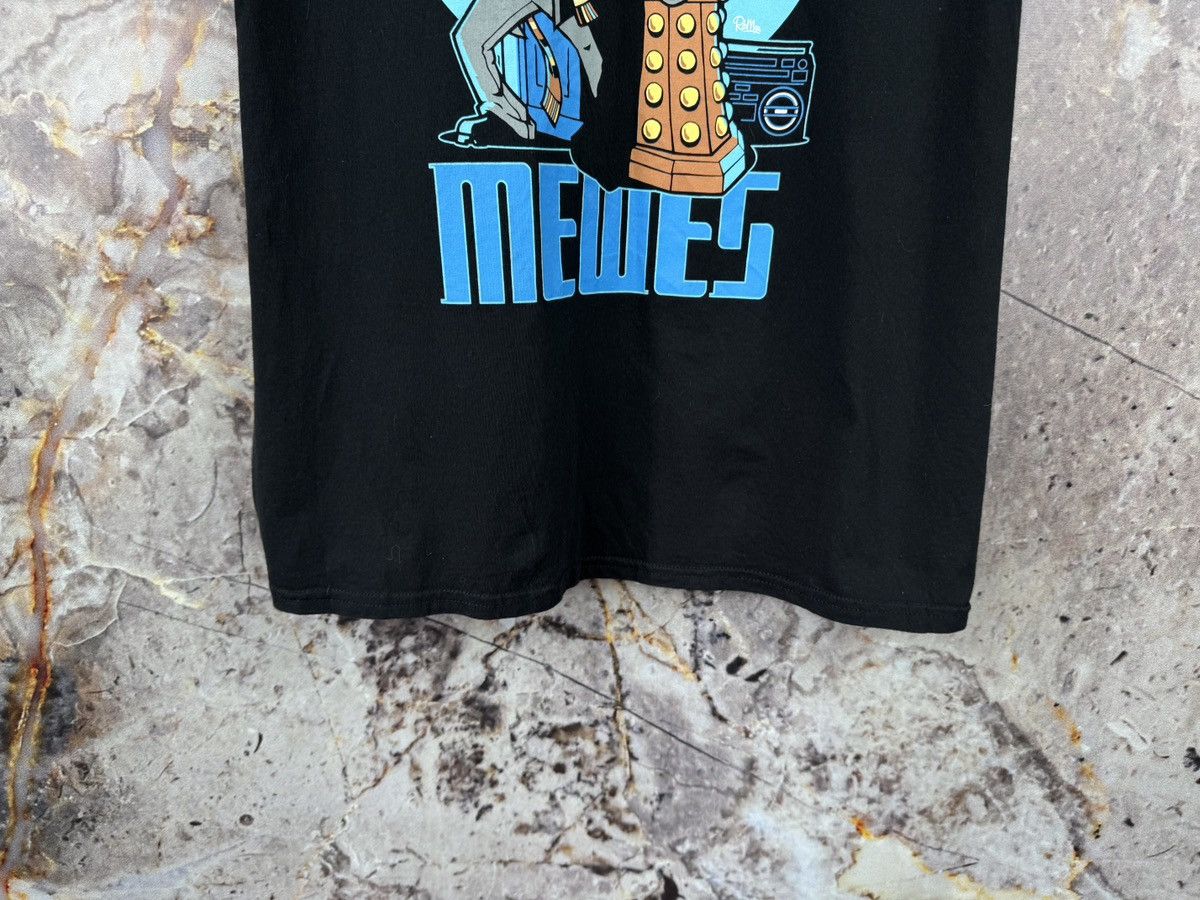 Band Tees Doctor Mewes Graphic Tee T-Shirts Streetwear Size XL Size US XL / EU 56 / 4 - 4 Thumbnail