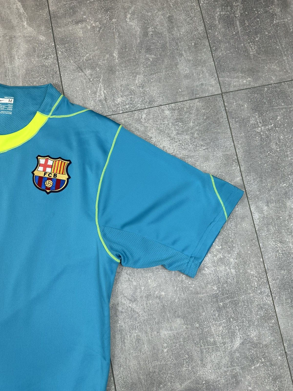 Nike Nike FC Barcelona Training Soccer Football Jersey 2008/9 Size US M / EU 48-50 / 2 - 3 Thumbnail