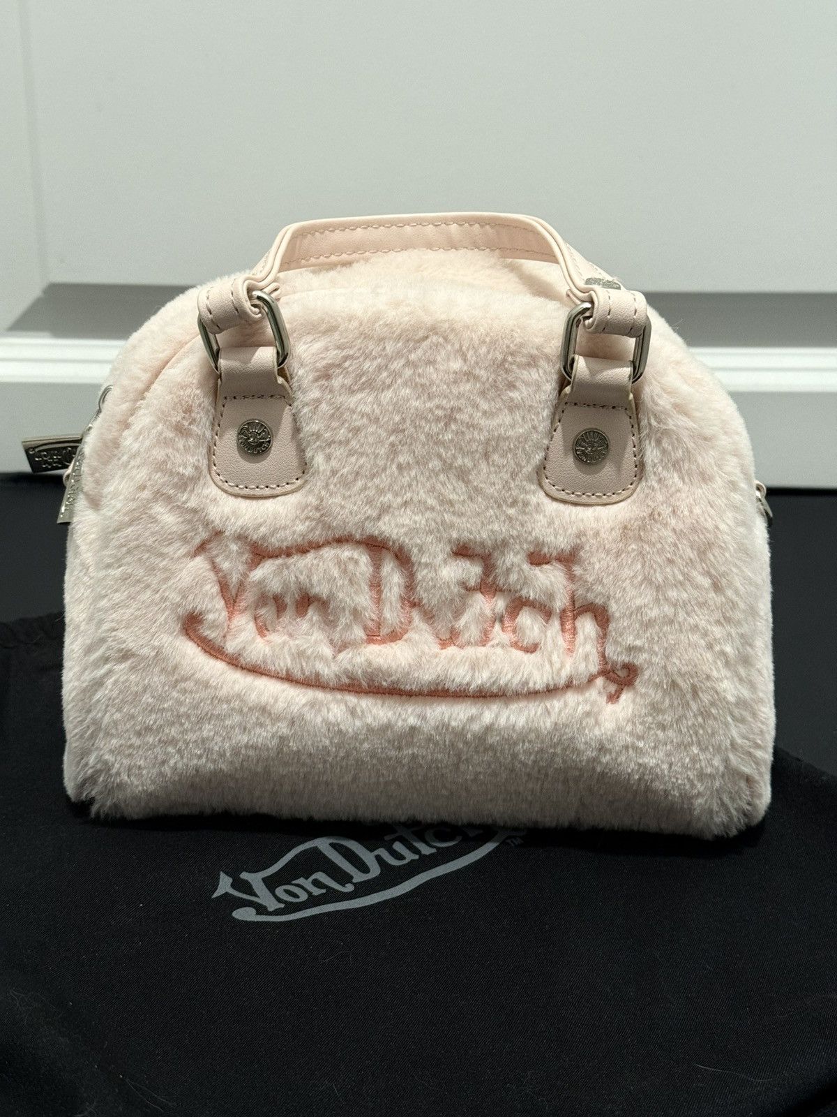 Von Dutch VON DUTCH LIGHT PINK FUR BOWLING BAG Size ONE SIZE - 2 Thumbnail