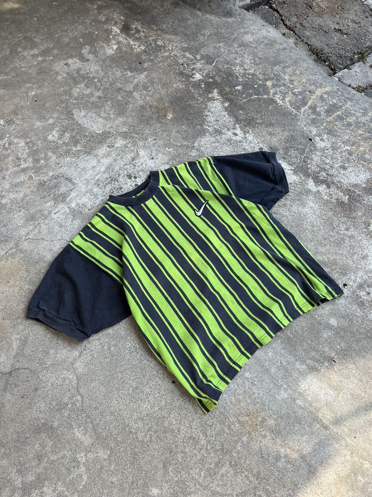 Nike × Vintage Crazy Vintage Nike T-shirt 3D Swoosh 90s Style Nike Size US XL / EU 56 / 4 - 2 Thumbnail