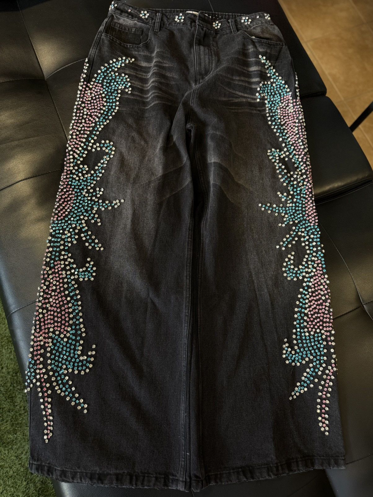 Vale Valley Stone Crystal Rhinestone Baggy Black Jeans Size 32 Size US 32 / EU 48 - 1 Thumbnail