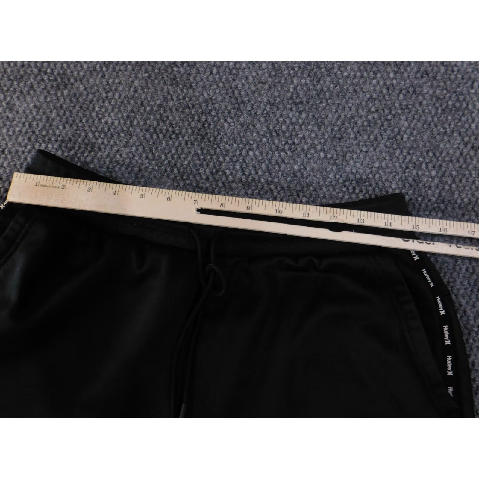 Hurley Hurley Joggers Mens Large Black Athletic Casual Pants Tapered Waist 32 Inseam 28 Pockets Cotton Polyester Cotton Blend Size US 33 - 4 Thumbnail