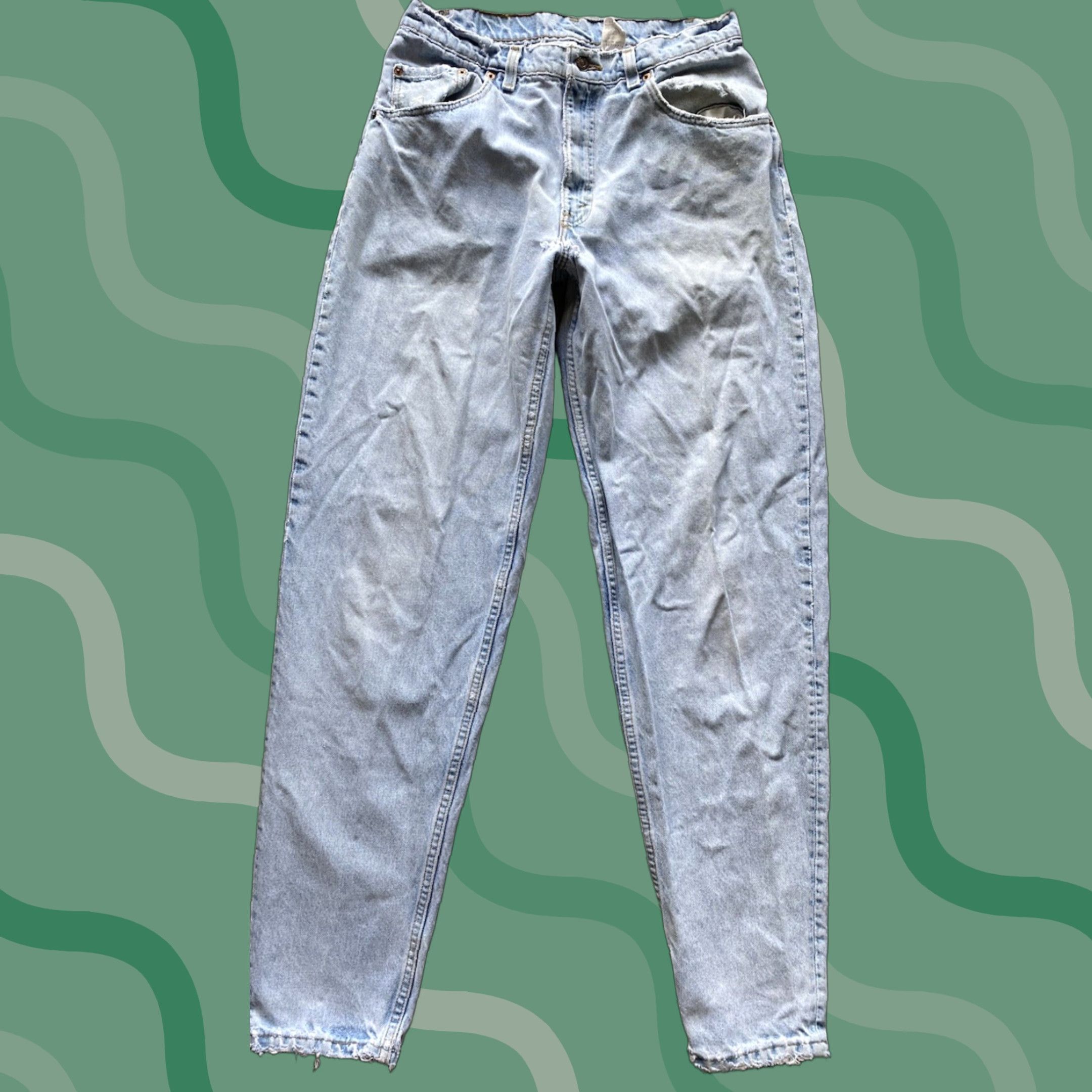 Levi's VINTAGE Levi's 560 Jeans Men 34x36 USA Blue 1994 Flaws Wear Pants - 34x36 Inseam 36 Mens Size US 34 / EU 50 - 1 Thumbnail