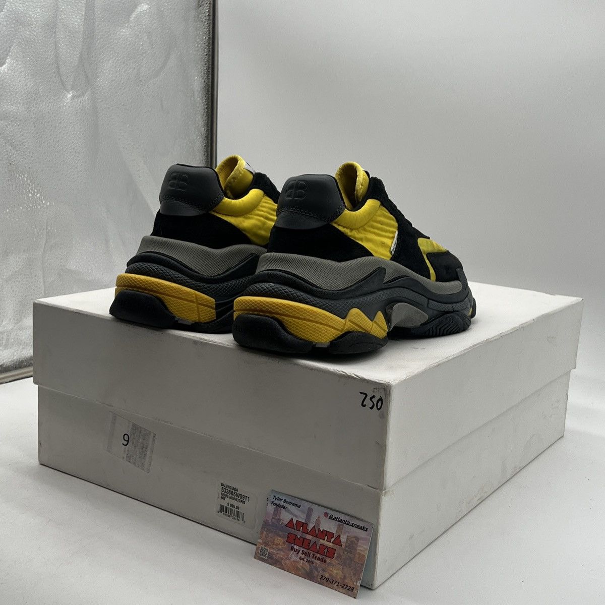 Balenciaga Balenciaga triple s black yellow Size US 7 / EU 40 - 5 Thumbnail