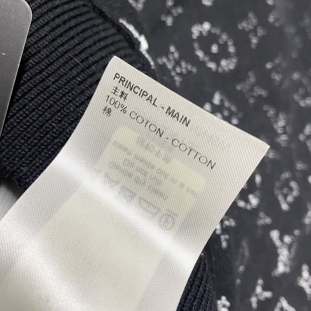 Louis Vuitton Louis vuitton mens gradient hoodie Small S black monogram Size US S / EU 44-46 / 1 - 15 Thumbnail