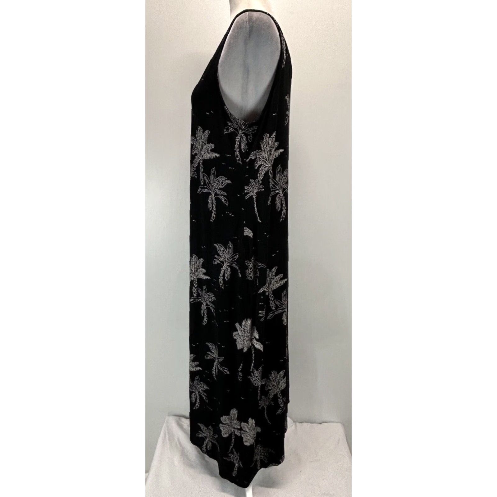J. Jill J. Jill Tropical Tank Dress Black Palm Print Rayon Knit Stretchy Womens M Size M / US 6-8 / IT 42-44 - 2 Thumbnail