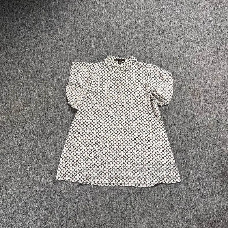Louis Vuitton Full logo short sleeves