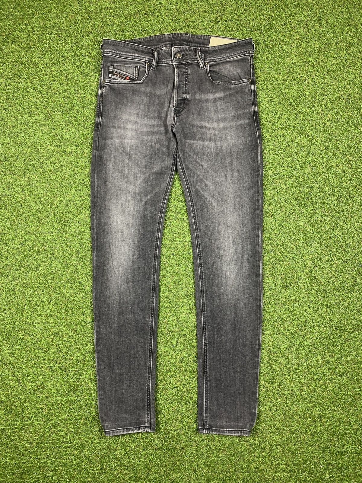 Diesel Vintage Diesel jeans gray denim y2k style size 33x34 Size US 33 - 1 Thumbnail