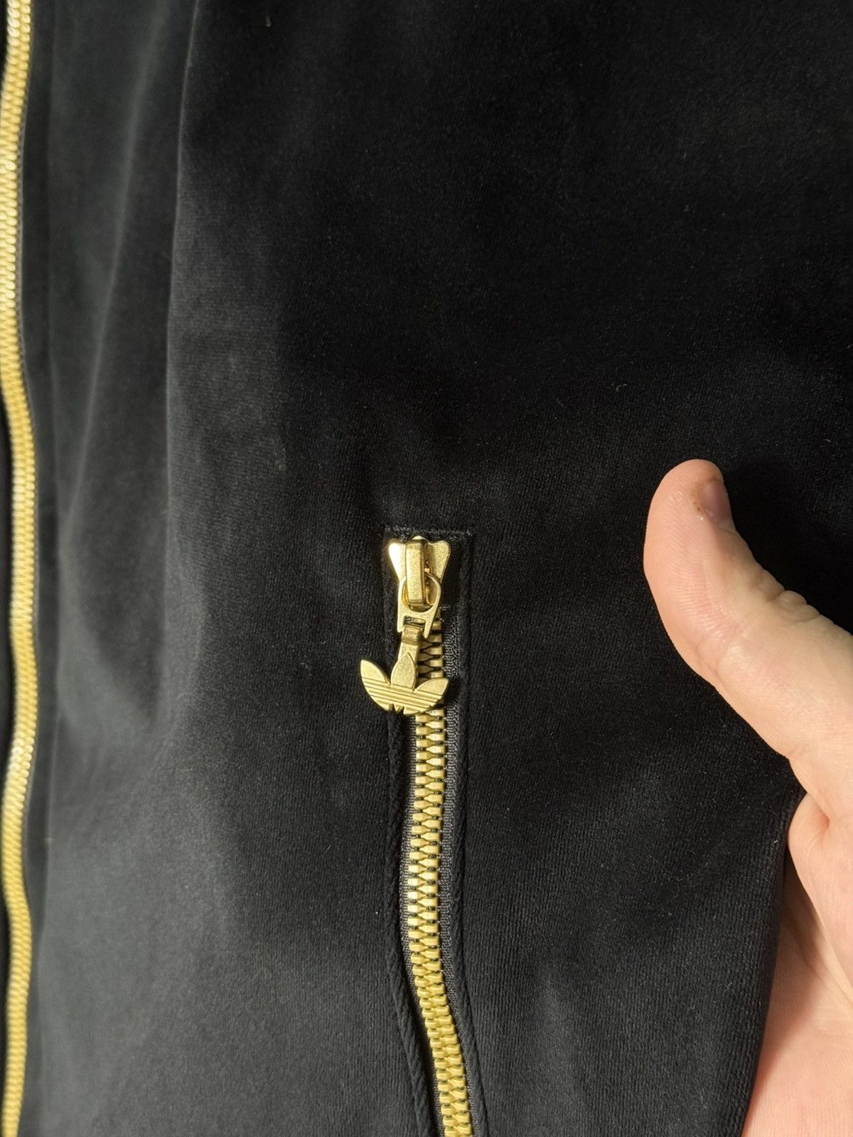 Adidas Adidas Luxe Velour Firebird Track Jacket Black Gold Zip L Size US L / EU 52-54 / 3 - 7 Thumbnail
